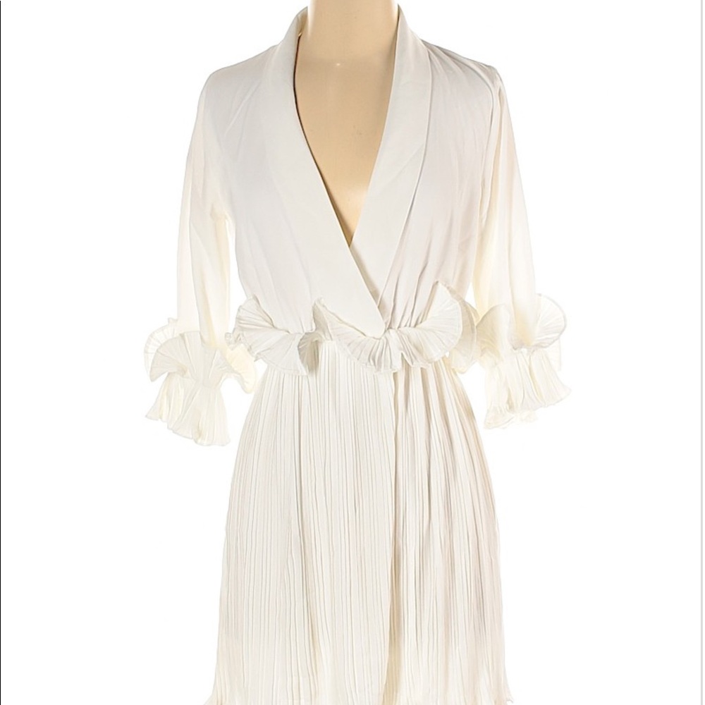 NWOT! Pretty Little Thing Cocktail Dress White 2